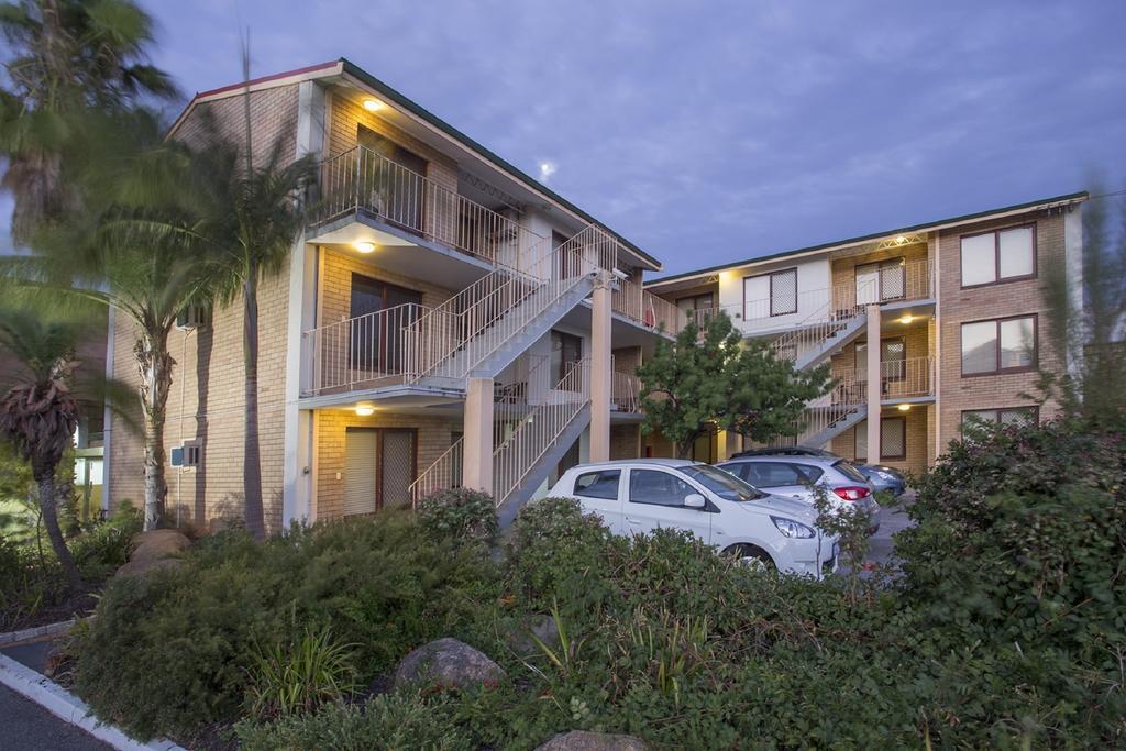 Burswood Lodge Apartments Перт Екстер'єр фото