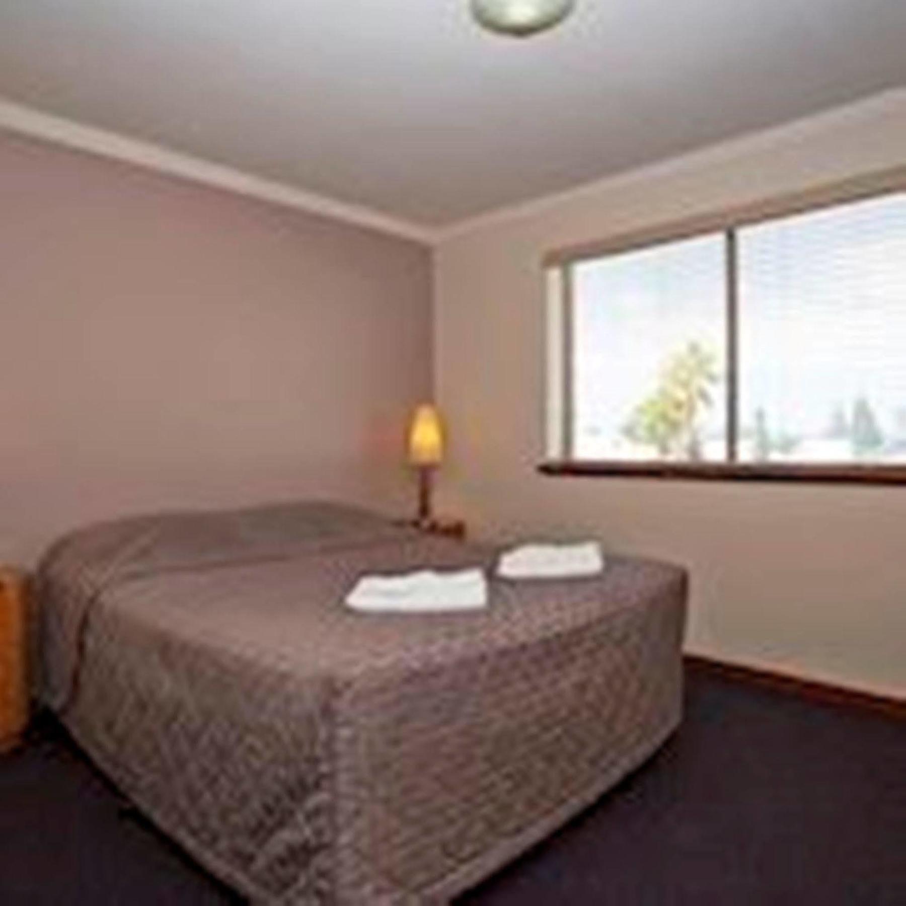Burswood Lodge Apartments Перт Екстер'єр фото